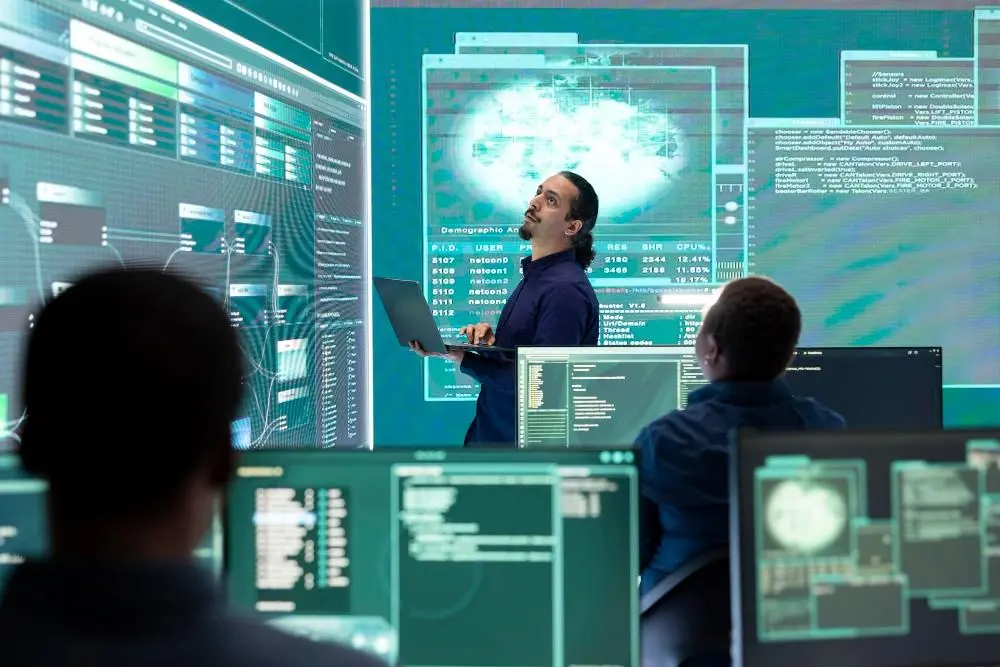 Federated Learning for Training AI Without Centralized Data